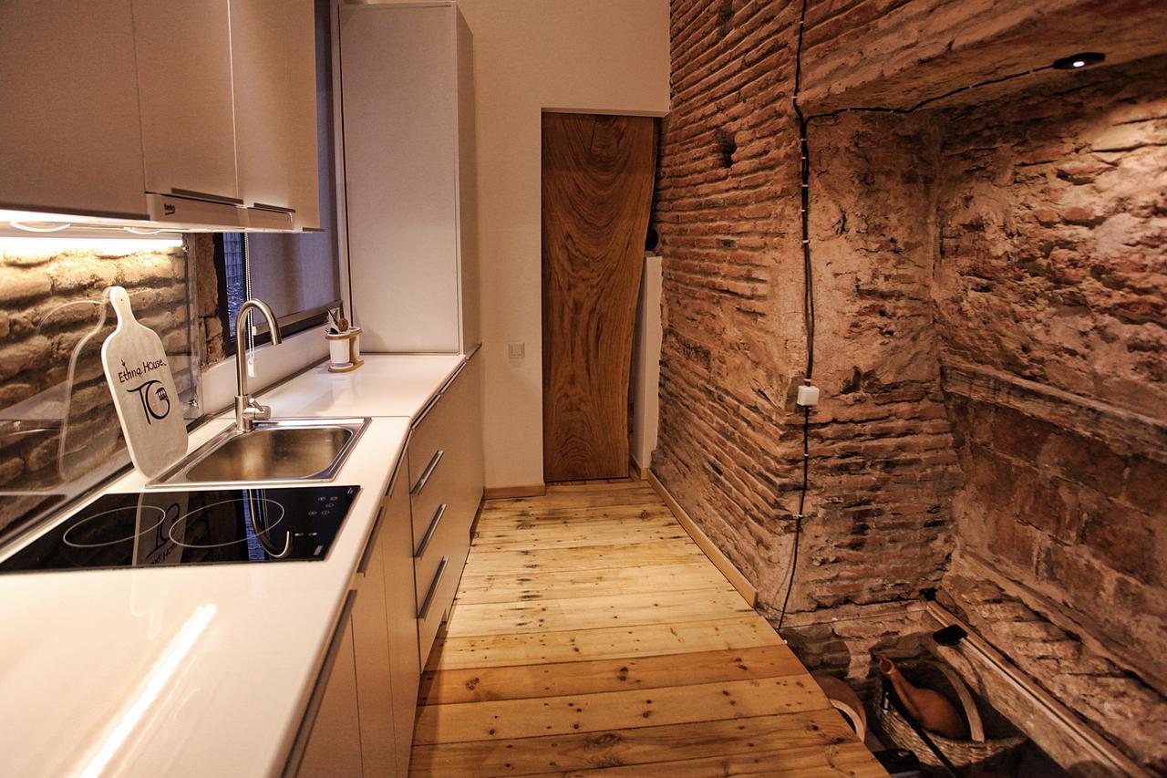 Ferienwohnung Ethno House Tg Tbilisi Exterior foto